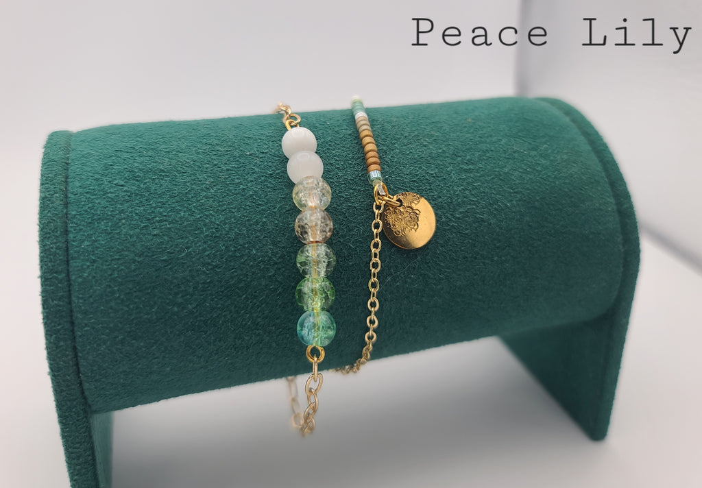 Peace Lily (Gold)